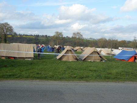 vive les tentes canadiennes